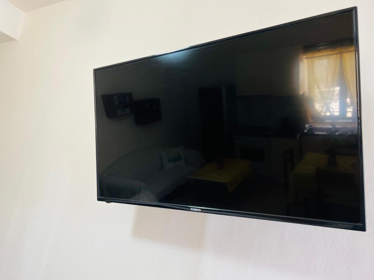 Villa Ensalv Berat - Apartment - Room - Penthouse Zewnętrze zdjęcie