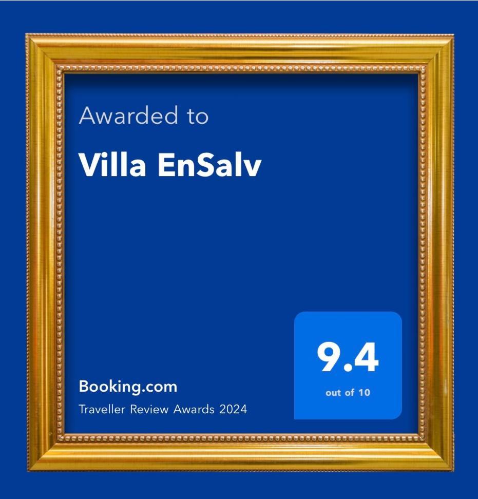 Villa Ensalv Berat - Apartment - Room - Penthouse Zewnętrze zdjęcie