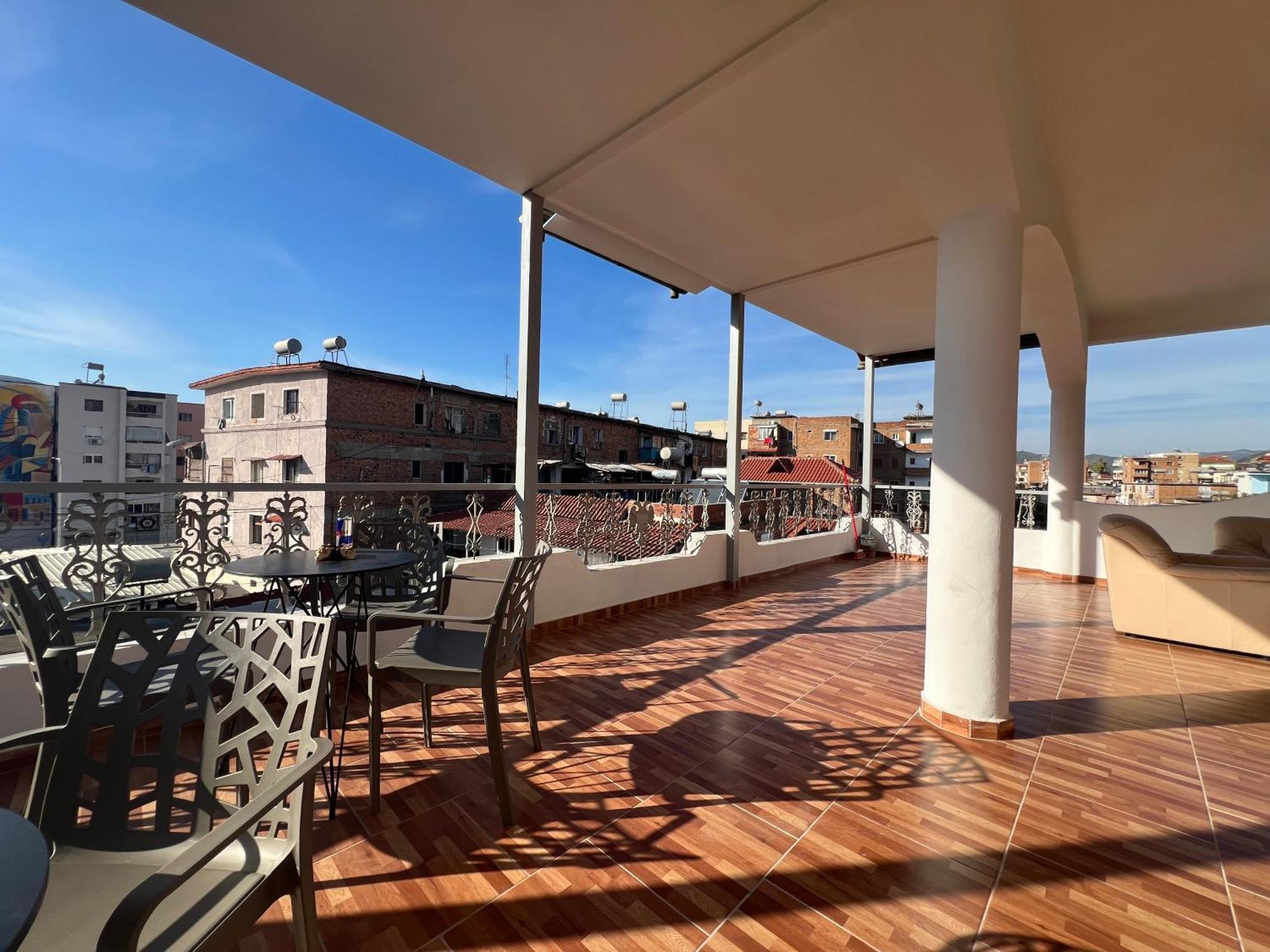 Villa Ensalv Berat - Apartment - Room - Penthouse Zewnętrze zdjęcie